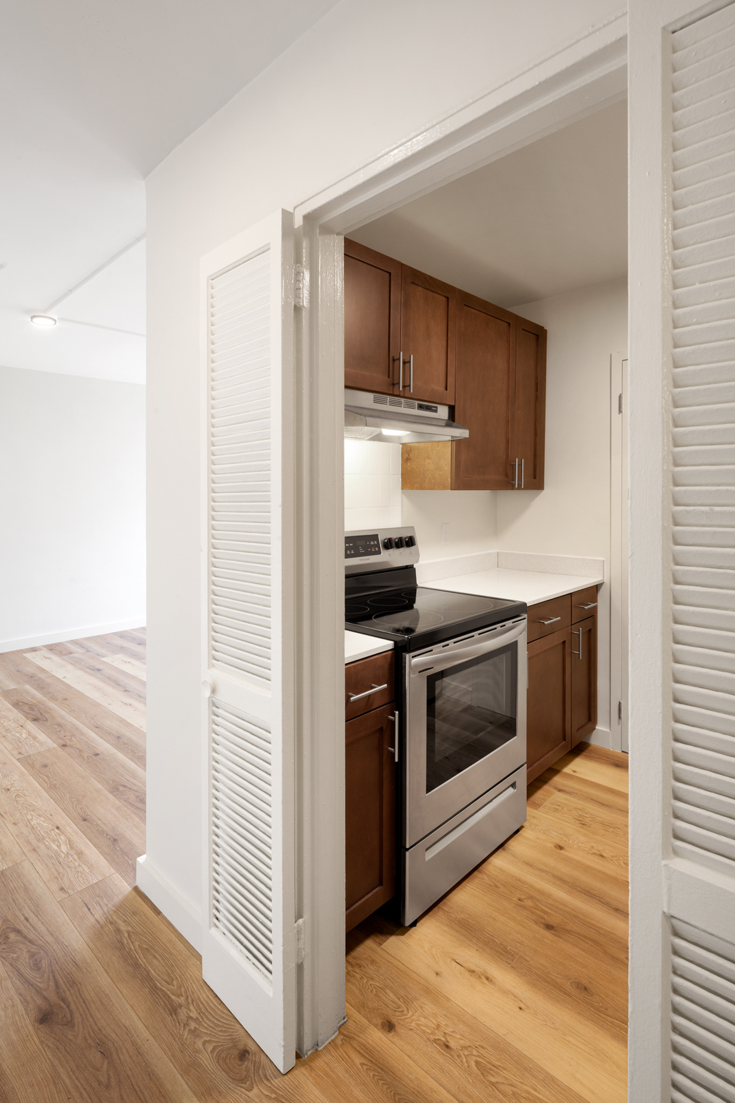 NYCHA PACT – Sack Wern_00_Mock-Up Unit Kitchen-Living_01